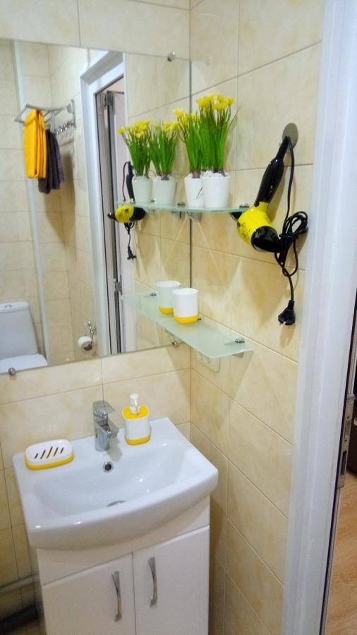 Positive Smile Studio Apartment In The Colorful Comfort Town Residental Complex. Kt-06. 基輔 外观 照片